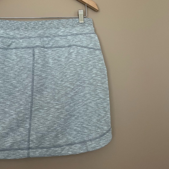 {Athleta} Techie Terry Skirt in Grey - Women's Medium - Picture 7 of 9